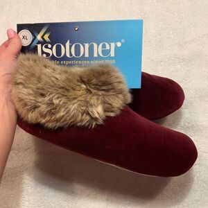 Isotoner slippers